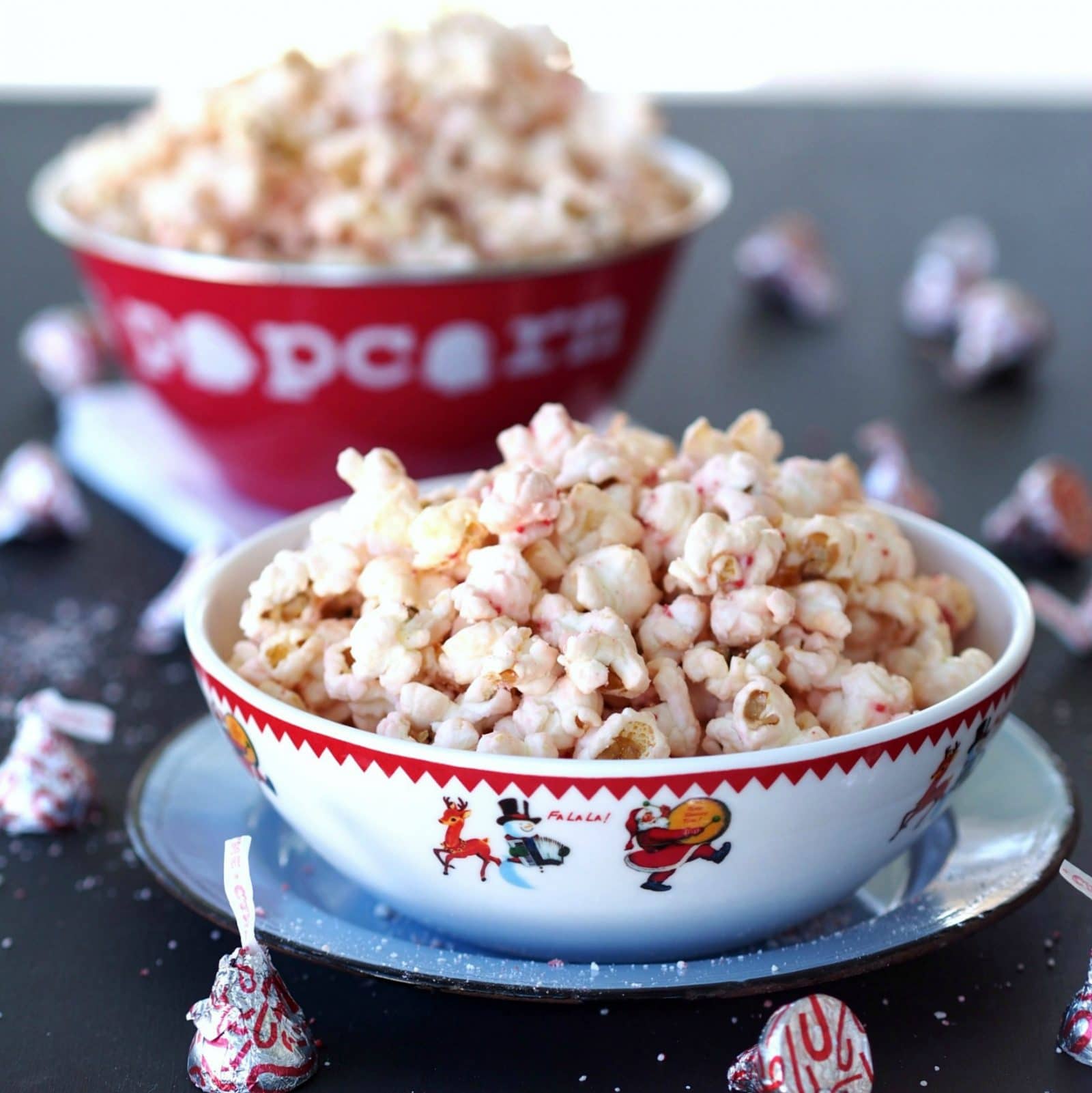 White Chocolate Peppermint Popcorn