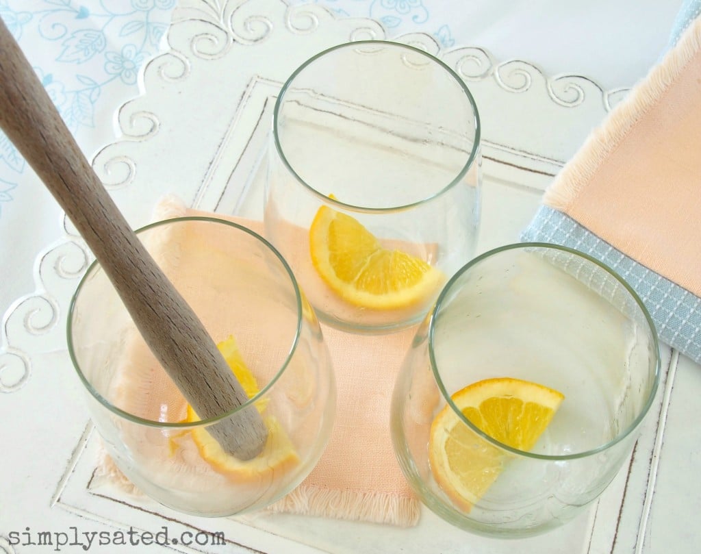 Orange Brown Sugar Sweet Tea is the perfect refreshing summer drink! - Simple Sated