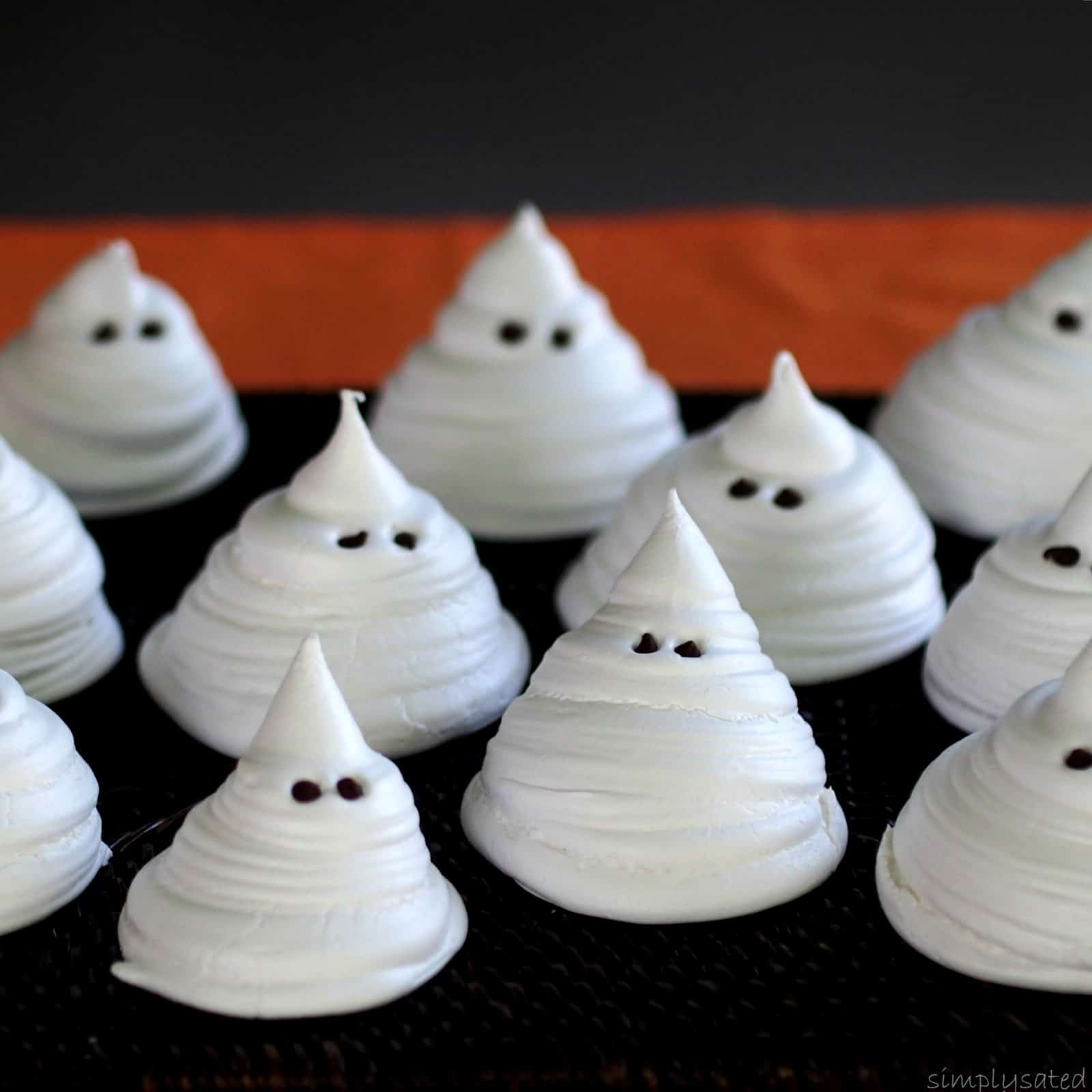 Meringue Ghosts - adorably scary Halloween dessert and/or cake and cupcake decorations. simplysated