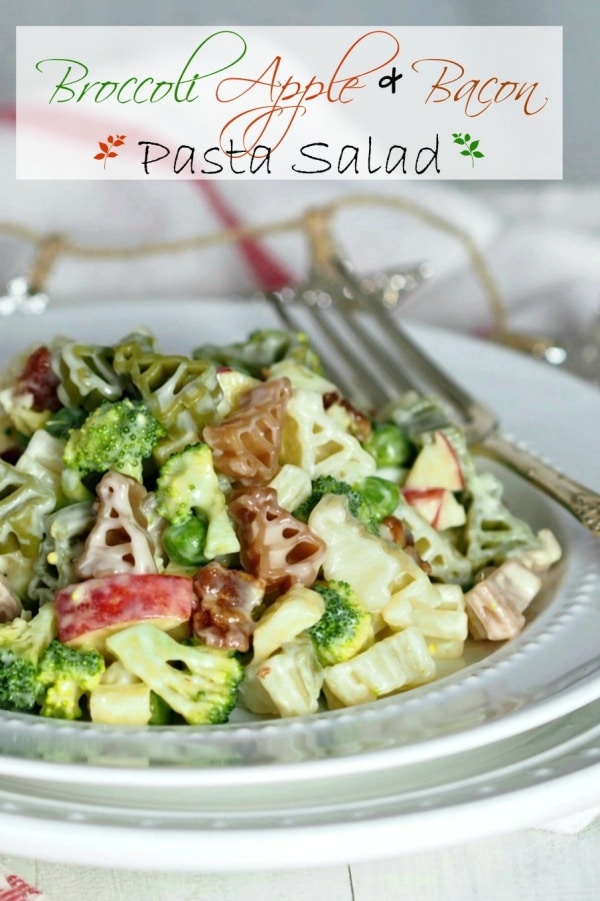 Broccoli Apple & Bacon Pasta Salad has something for everyone. Crunchy broccoli, sweet apple, salty bacon, perfect pasta and a sweet, tangy dressing. Simply Sated