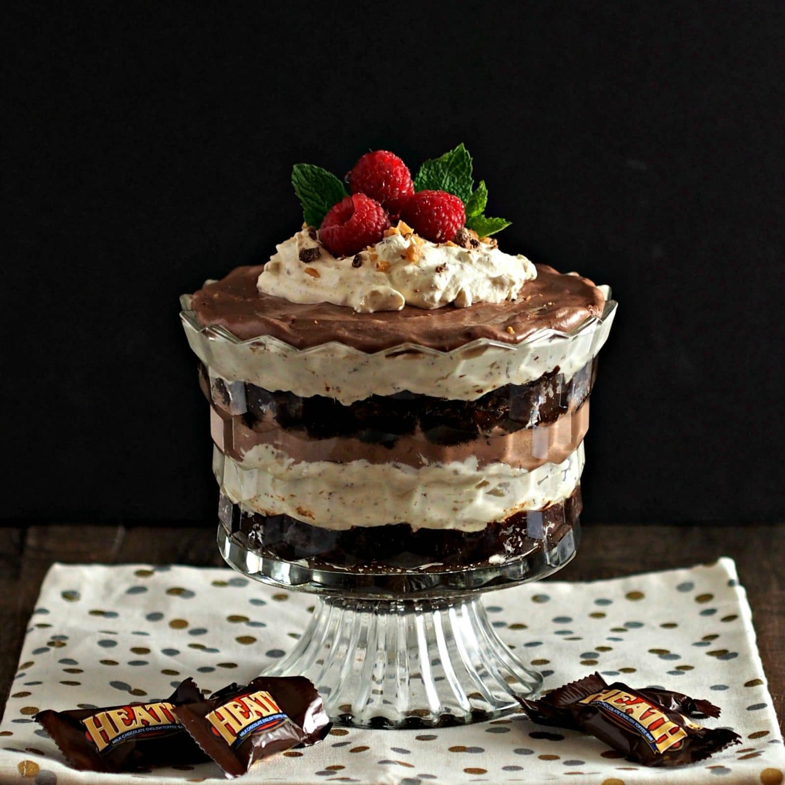 Tipsy (or not) Brownie Parfaits. Layers of Kahlua-soaked brownies, whipped cream with chocolate toffee & chocolate pudding. An easy & elegant dessert. Simply Sated