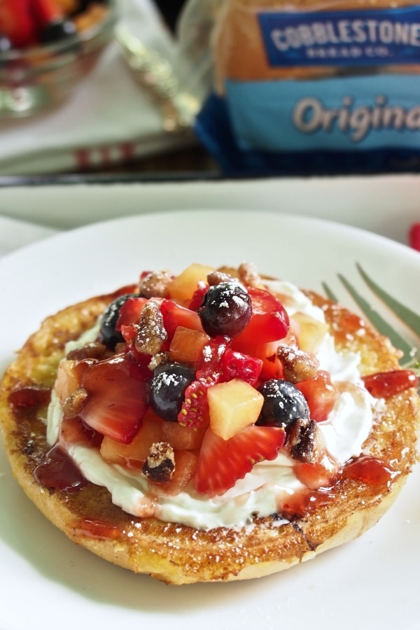 Berry-Topped French Toast Bagels w/Cobblestone Bread Co. Bagels-a great way to start the day. French toasted bagels topped w/fresh berries & cream cheese. Simply Sated